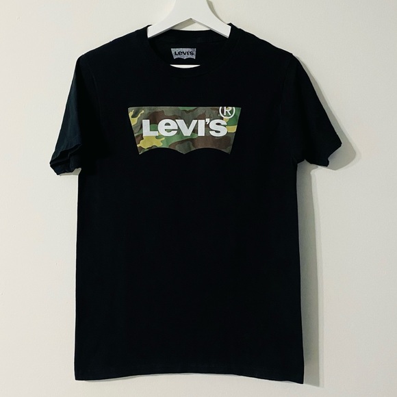 Black T-Shirt by LEVIS - Picture 6 of 6